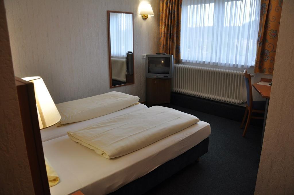 Hotel Buergerhof Homburg  Rum bild