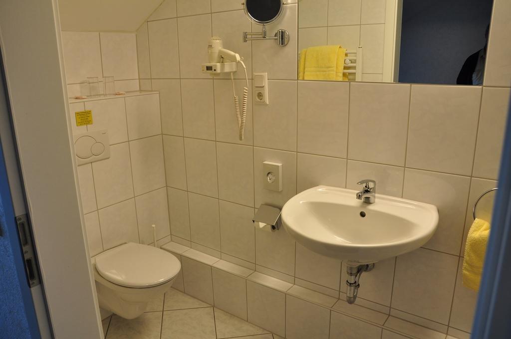 Hotel Buergerhof Homburg  Rum bild