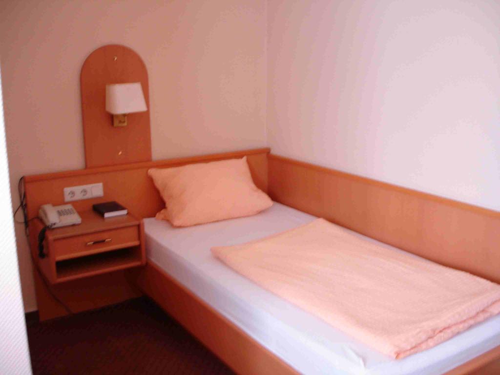 Hotel Buergerhof Homburg  Rum bild